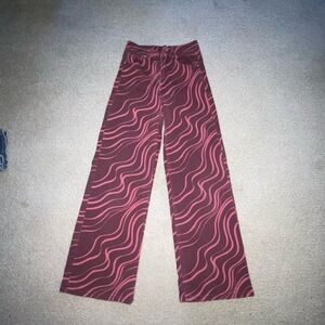 H&M Divided Maroon and Pink Patterned Pants